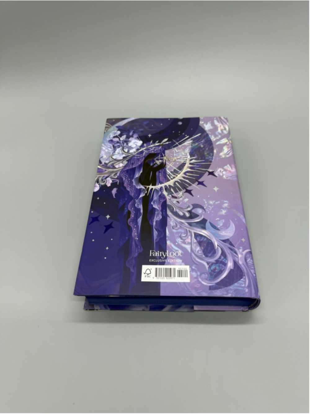 SIGNED Fairyloot edition of The Last Starborn Seer by Venetia Constantine - Picture 4 of 9